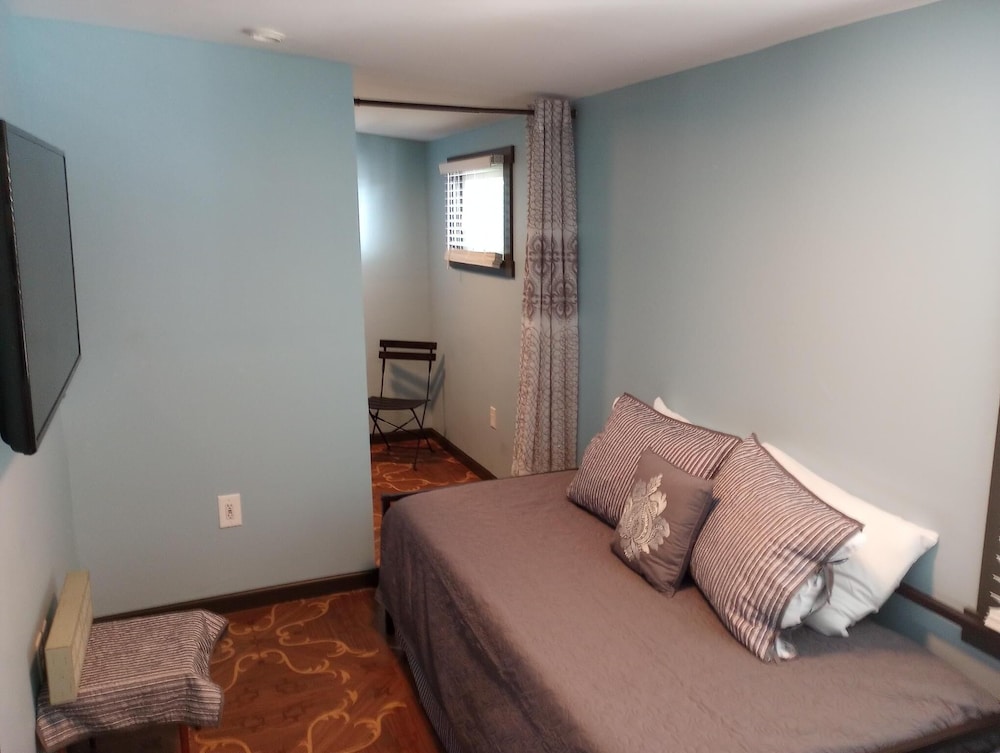 Elk River Hotel & Cafe - photo 38