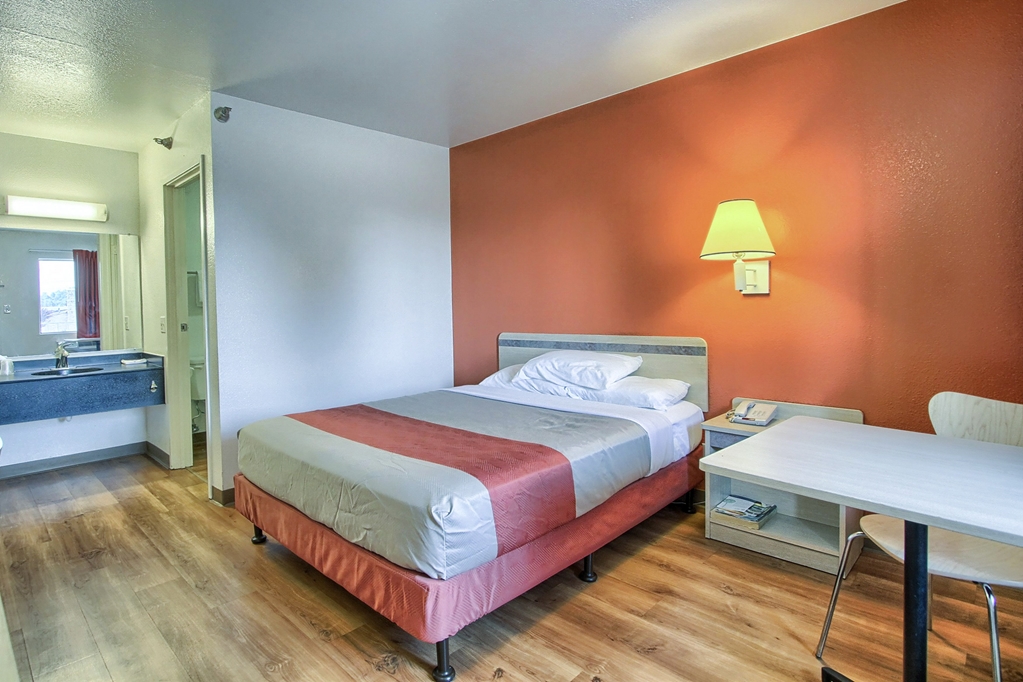 Motel 6 New Cumberland PA Harrisburg Hershey South - photo 8