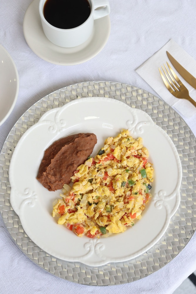 Breakfast meal