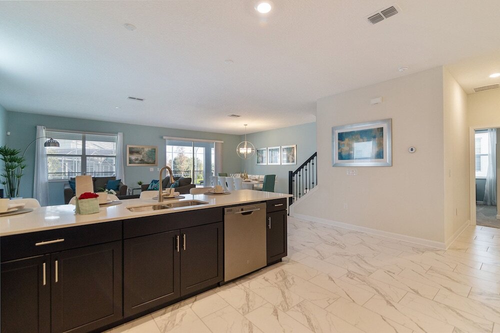 Spacious 8 bed Championsgate Resort Hm 1559pw - photo 3