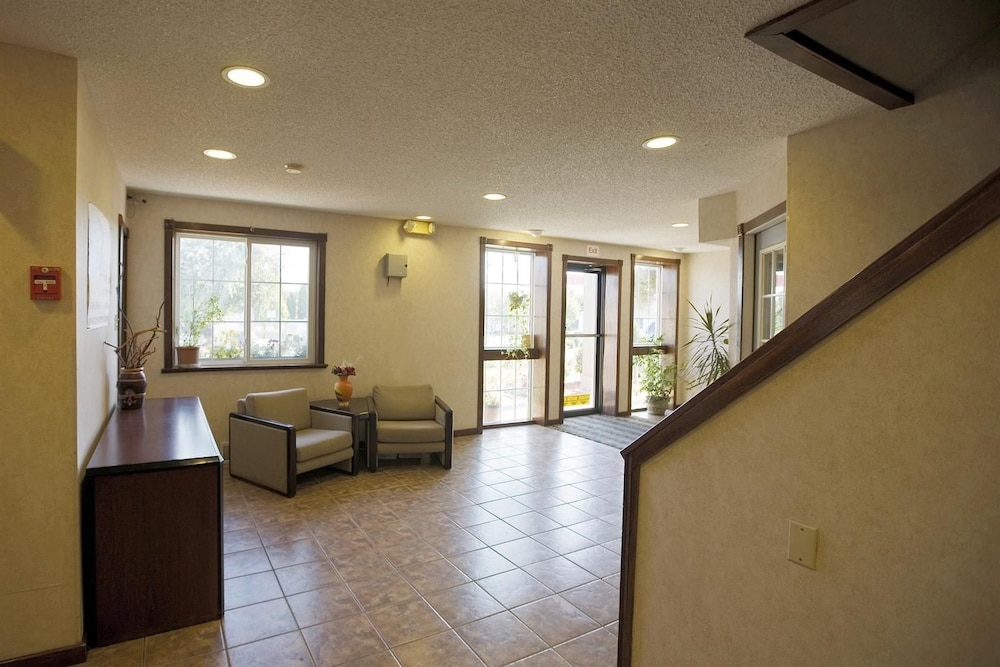 Americas Best Value Inn Albany East Greenbush - photo 3