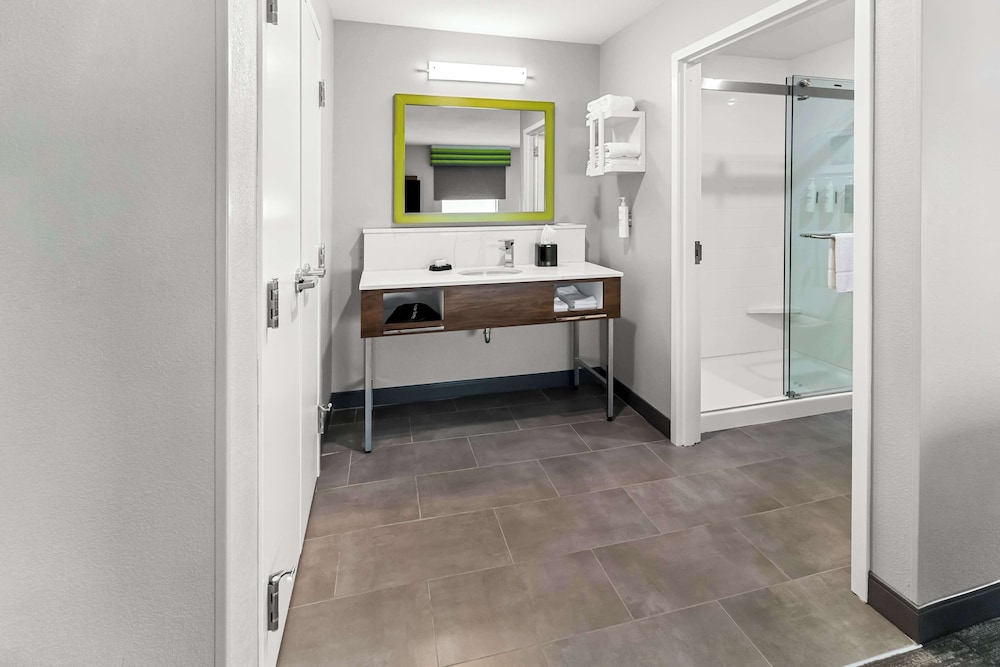 Hampton Inn by Hilton Dayton South - photo 28