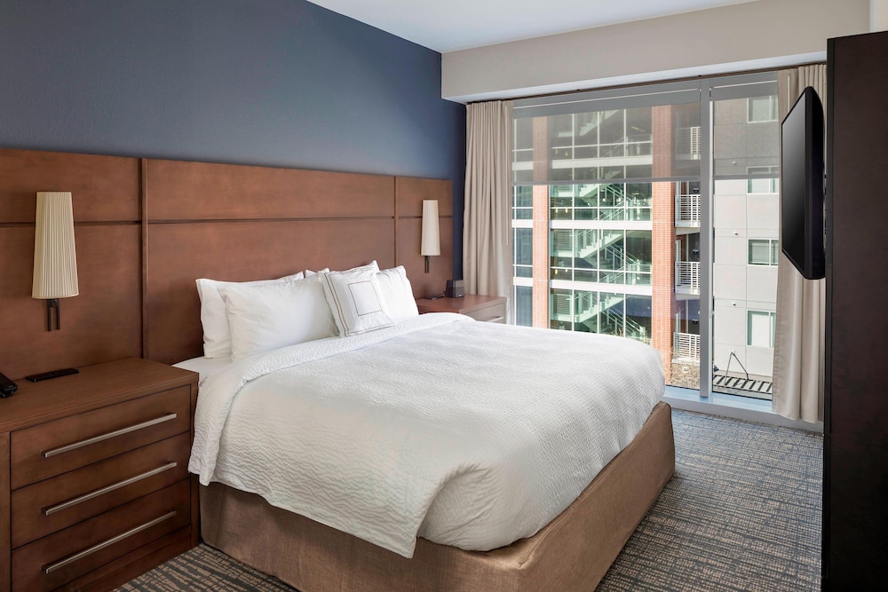 Residence Inn by Marriott Greenville Downtown - photo 20