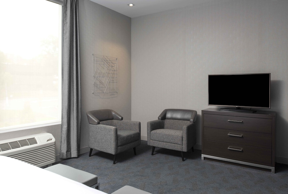 Residence Inn By Marriott Boston Natick - photo 14