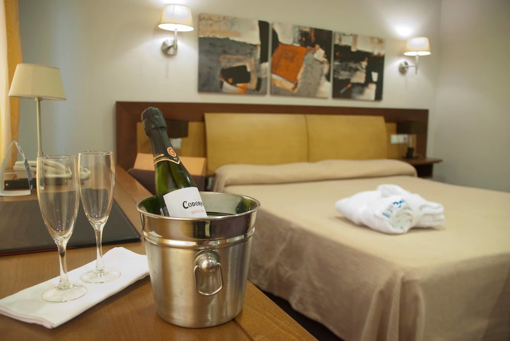 El Salugral Termal Resort - carbon neutral hotel in Hervas