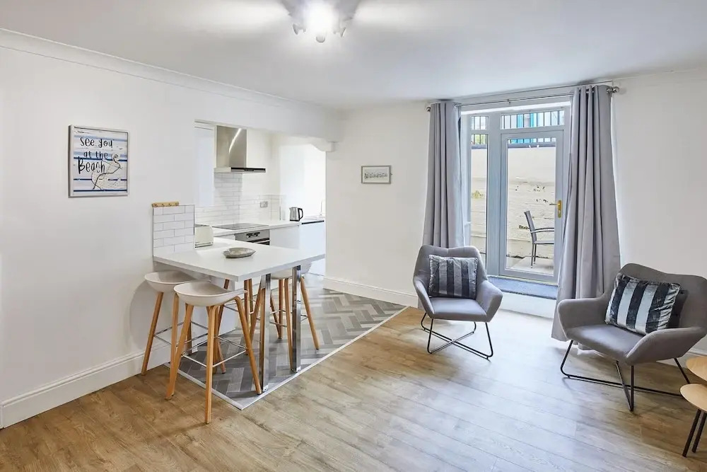 Apartment 1 Khyber Lodge Apartments — 4-Star Luxury Hotel in Whitby, United Kingdom