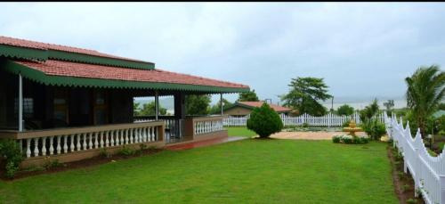 Pai Farm - carbon neutral hotel in Unknown City