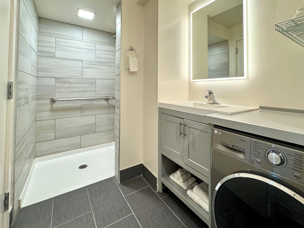 The Gem Museum Suites - photo 61