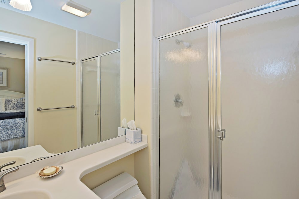 10 Genoa Court at The Sea Pines Resort - photo 18