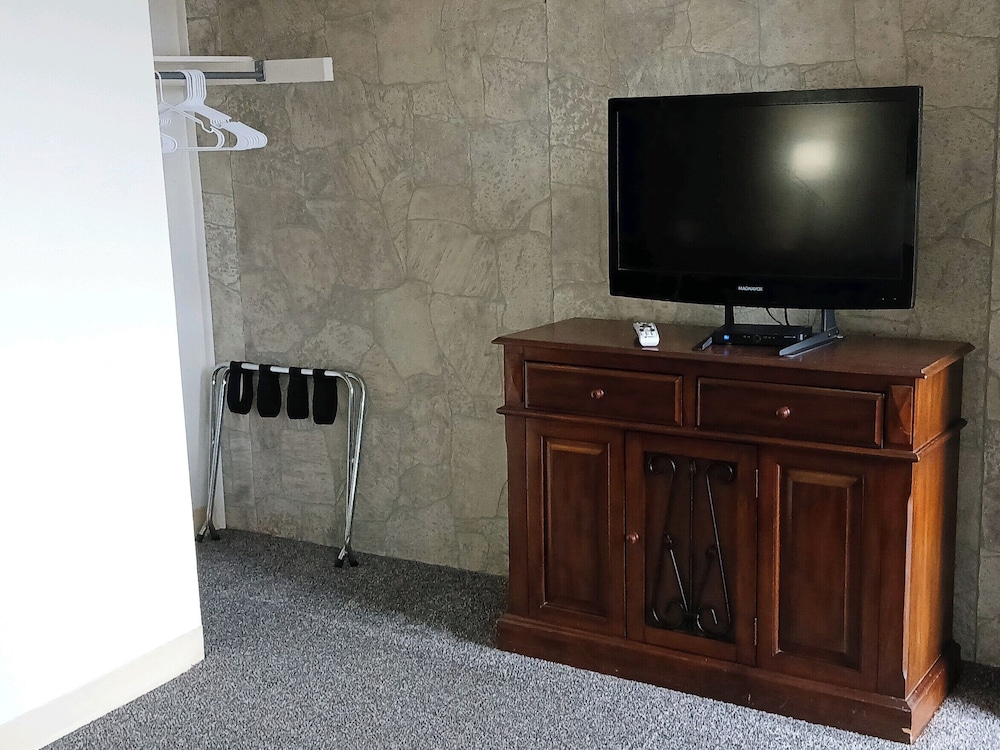 Silver Lakes Inn - photo 19