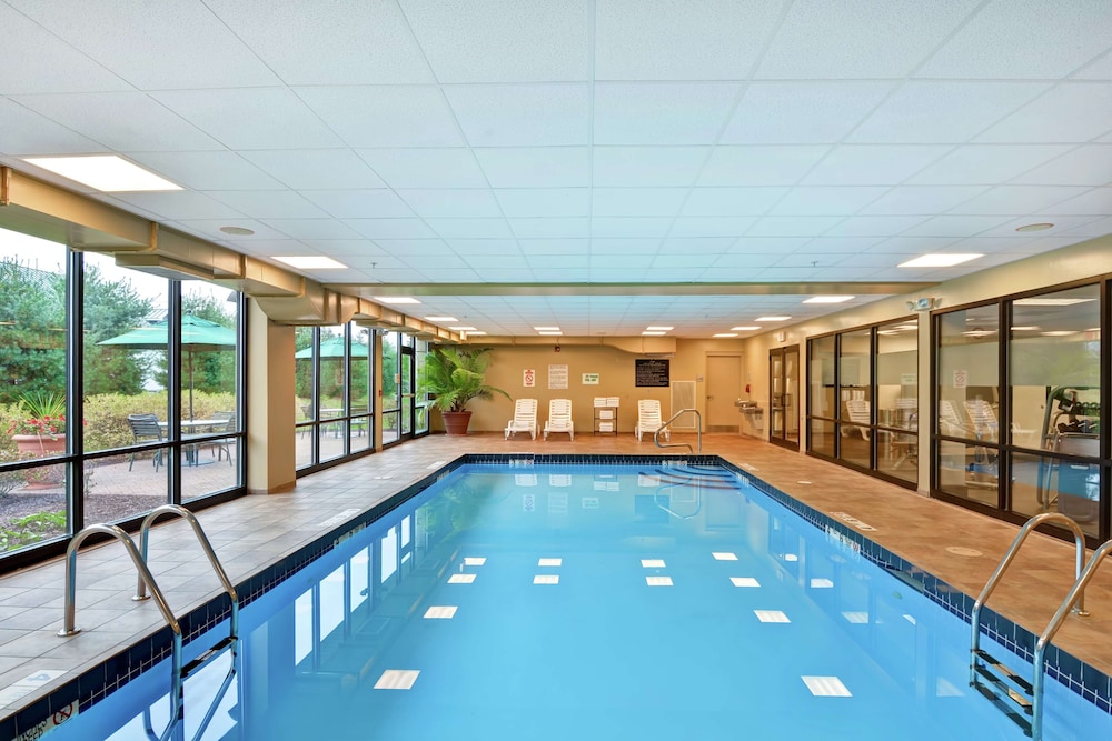 Hampton Inn Sayre - photo 24