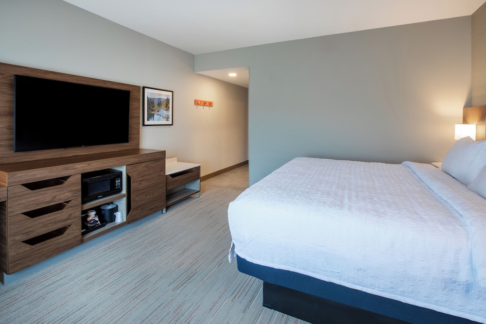 Hampton Inn & Suites by Hilton La Grande - photo 10