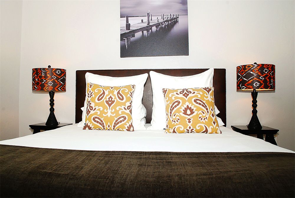 Hotel18 - photo 16