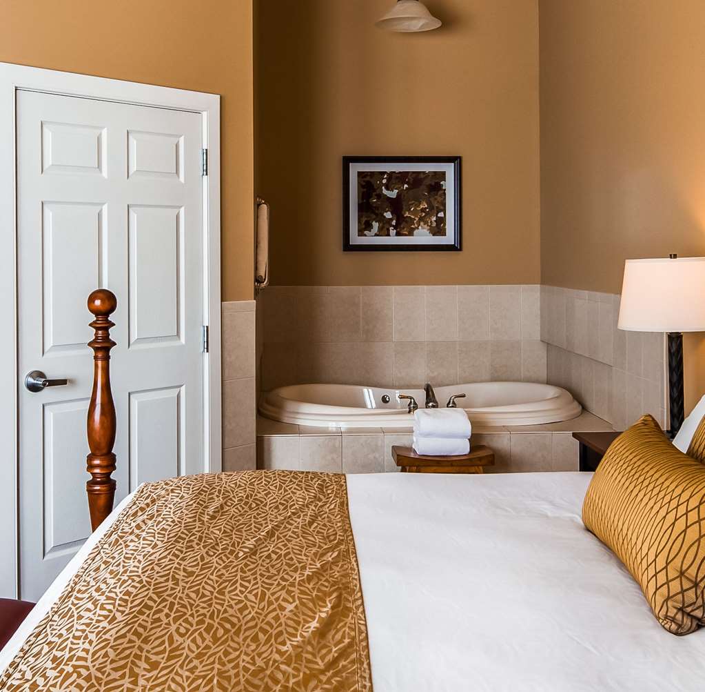 Best Western Plus Dutch Haus Inn and Suites - photo 28