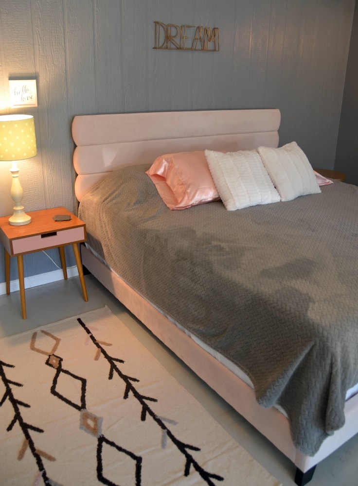 Stardust Retreat - photo 3