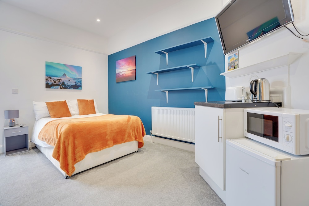 Homesly Guest Rooms Self Checkin in Berwick-Upon-Tweed, United Kingdom