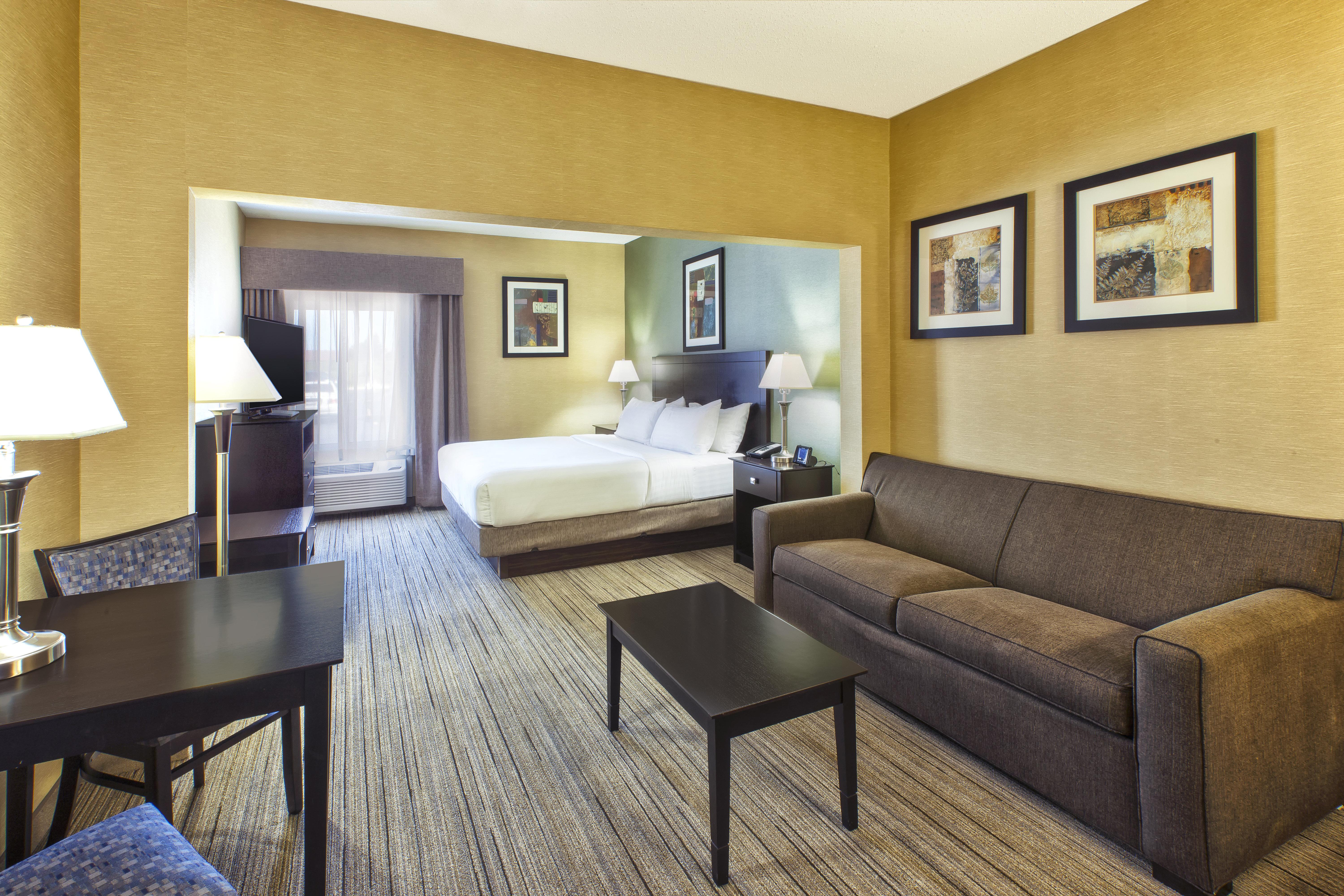 Country Inn & Suites by Radisson Benton Harbor St. Joseph MI - photo 24