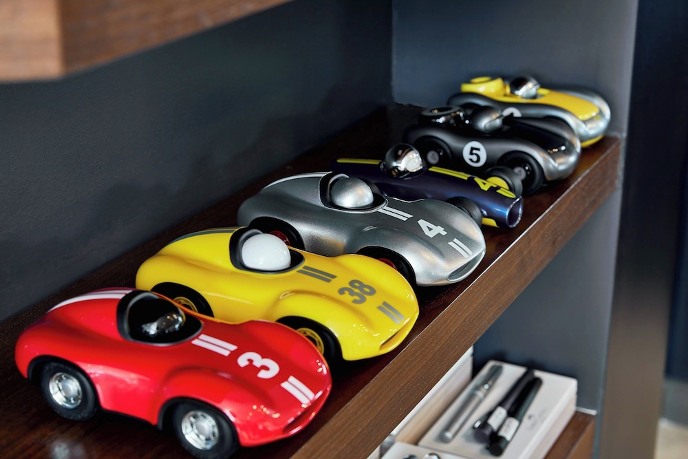 The Daytona Autograph Collection - photo 57