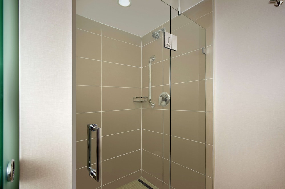 Hilton Garden Inn Miami South Beach - photo 24