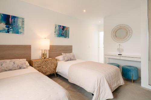 Cascada33 By Buenavilla in Playa Blanca, Spain