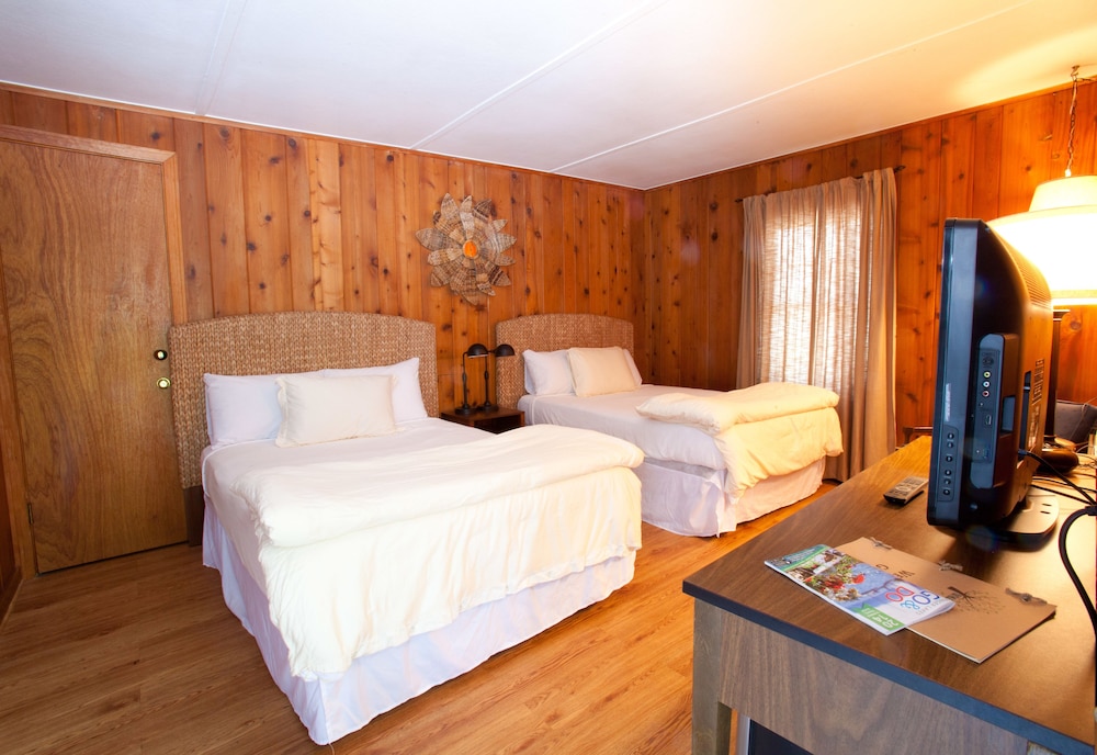 Whispering Winds Motel - photo 4