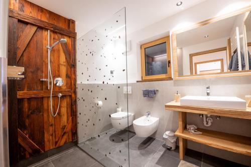 Ladinser Hof Kuschelecke — 4-Star Luxury Hotel in Castelrotto, Italy