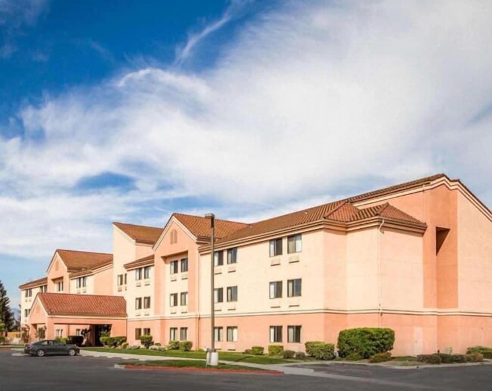 Pacific Coast Inn — hotel in Watsonville