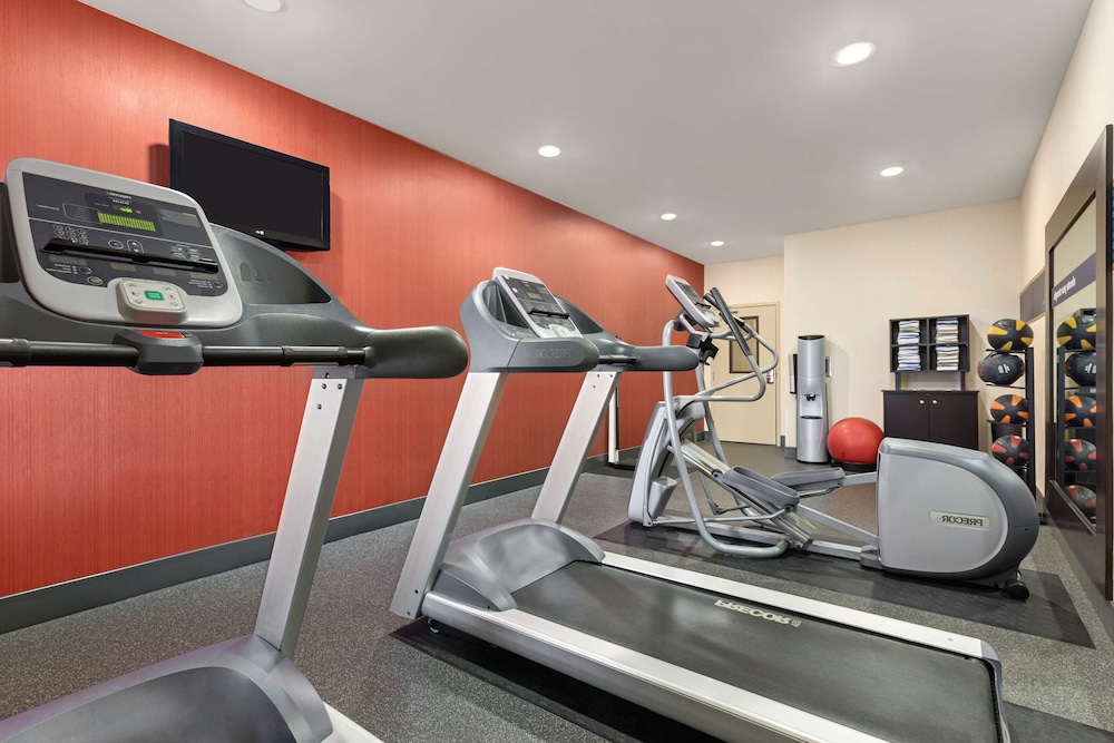 Hampton Inn Wichita East - photo 19
