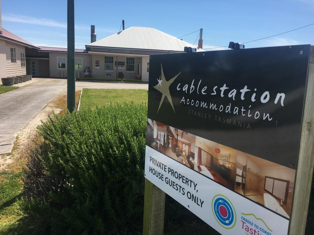 Cable Station Accommodation — 4-Star Luxury Hotel in Smithton, Australia