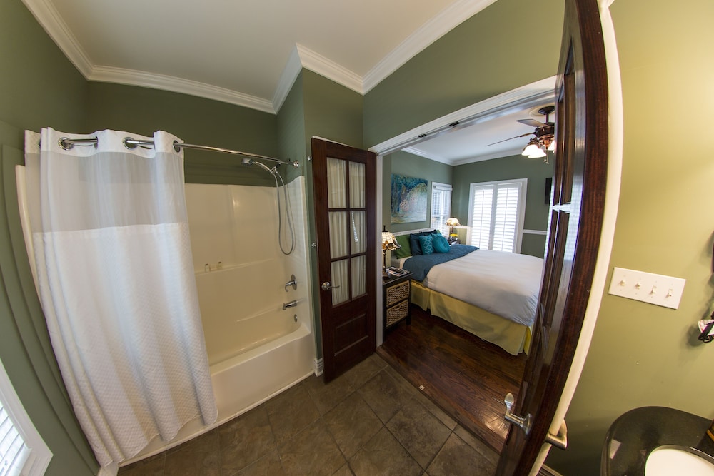 The Almanett Hotel - photo 22