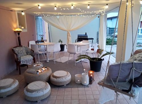 B&B Tra mare e montagna sauna e piscina — 4-Star Luxury Hotel in San Giorgio Di Pesaro, Italy