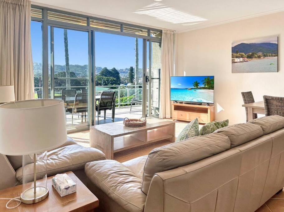 Unit 10 Avoca Palms Resort