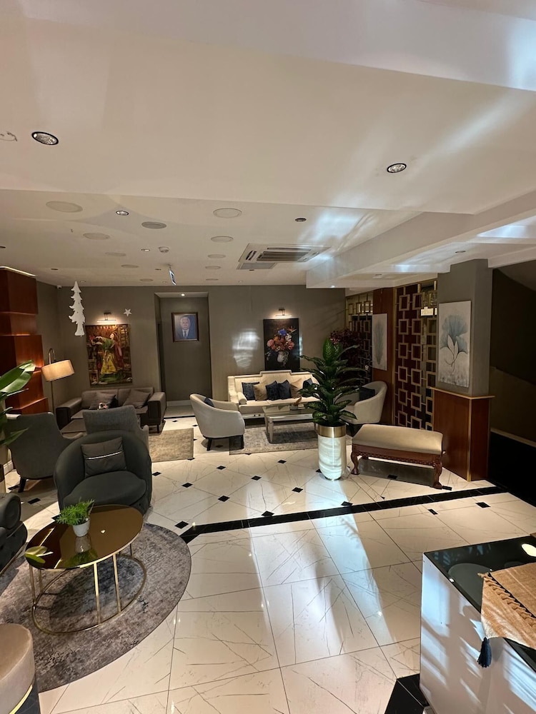 Grand Hamit By Karadayi Airport Hotel in Arnavutkoey, Turkey