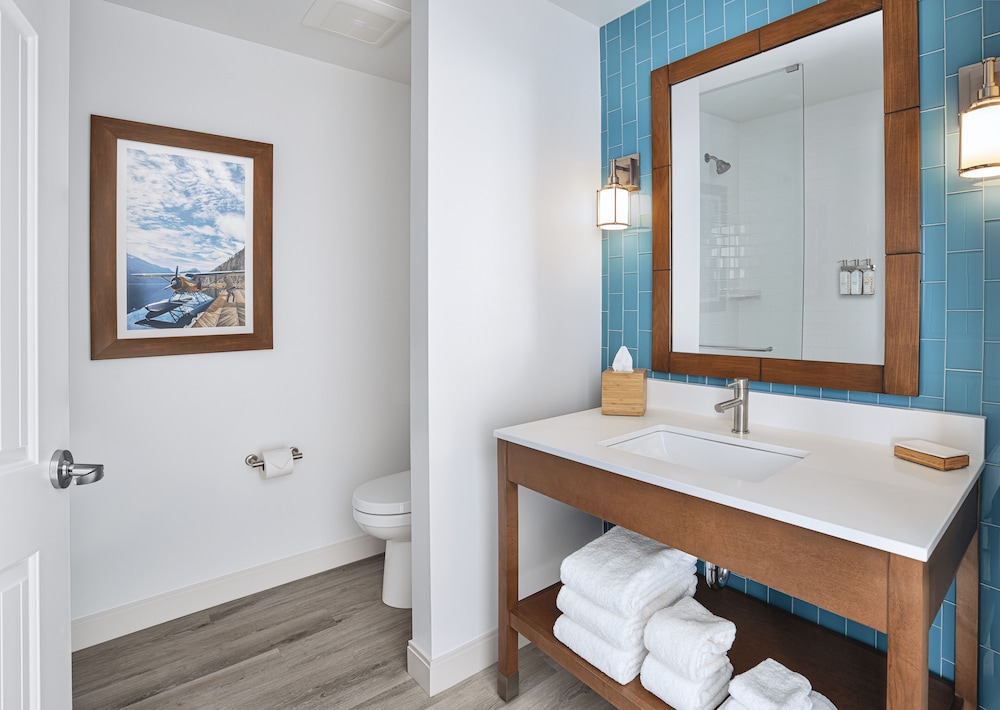 Compass by Margaritaville in Medford - photo 12