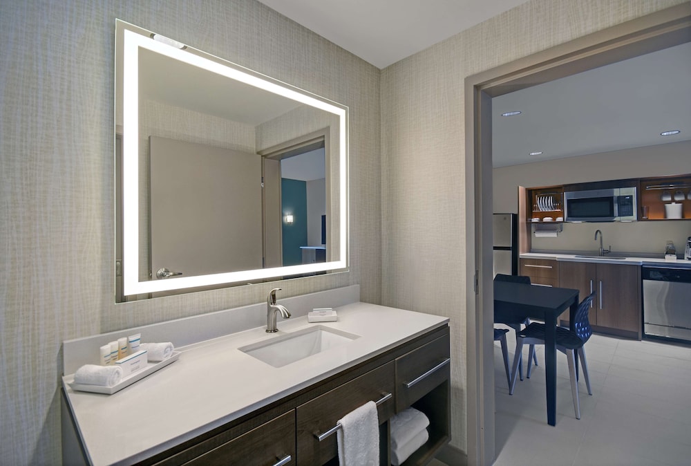 Home2 Suites by Hilton Blacksburg University - photo 22