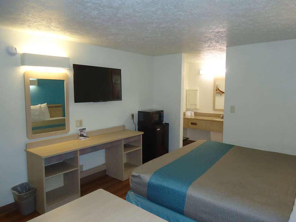Motel 6 Columbus MS - photo 12