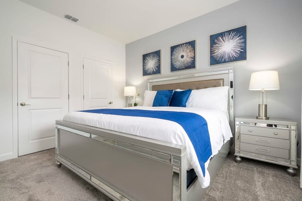 Fantastic 4 Bd w Pool at Storey Lake Resort 2709 - photo 12
