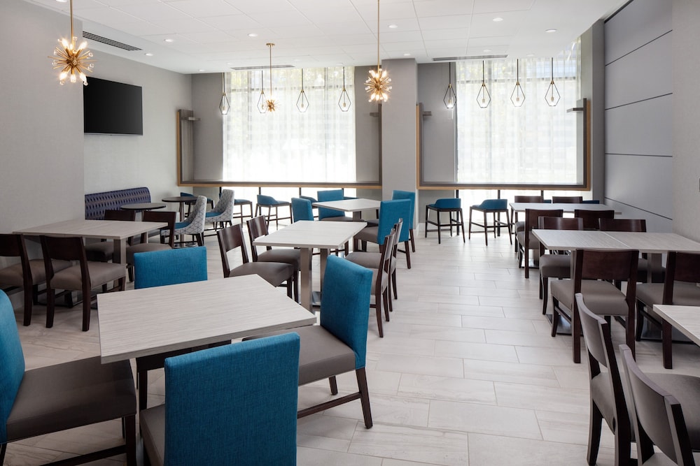 Holiday Inn Express Washington DC Downtown by IHG - photo 30
