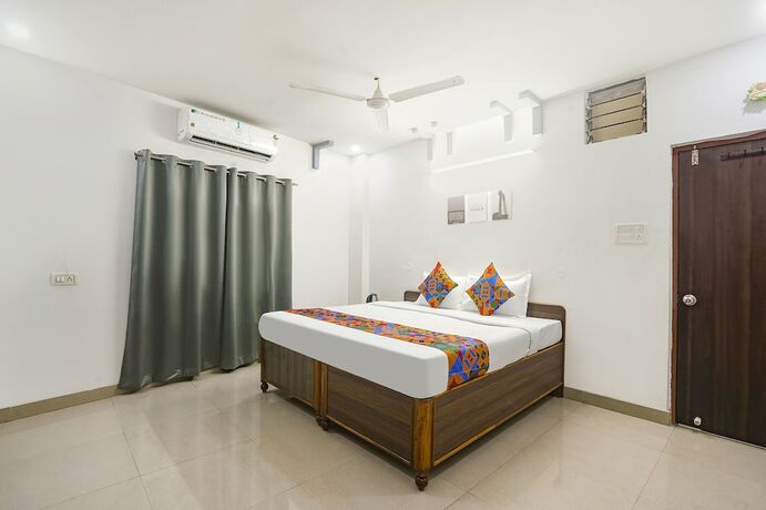 Fabhotel Comfort Room in Nagpur, India