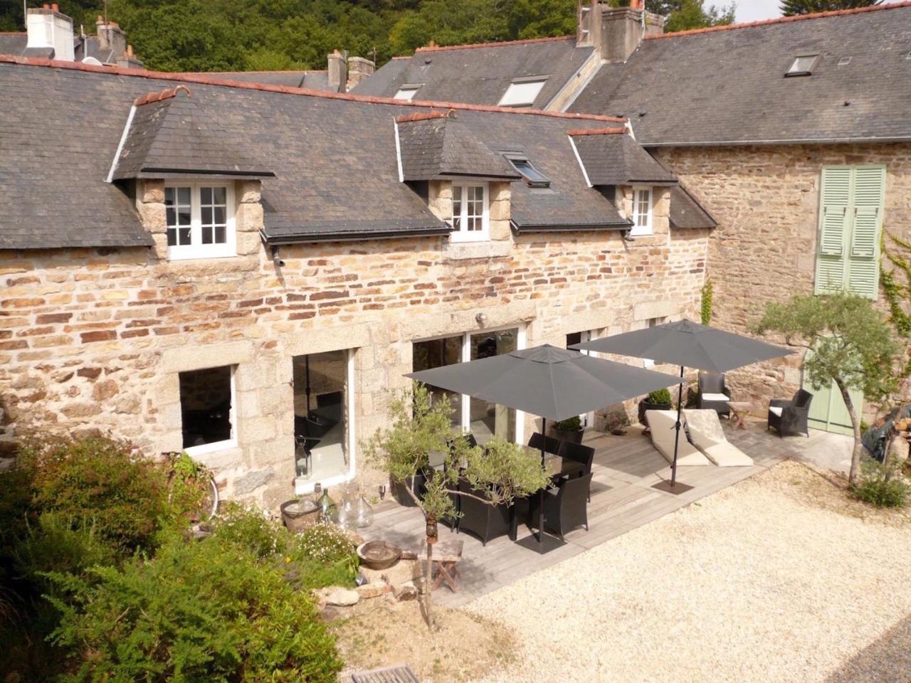 La Petite Cour — Pont Aven