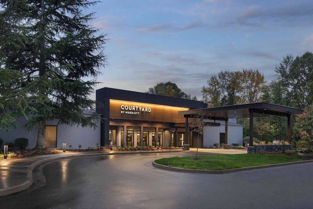 Courtyard By Marriott Seattle Southcenter — Tukwila