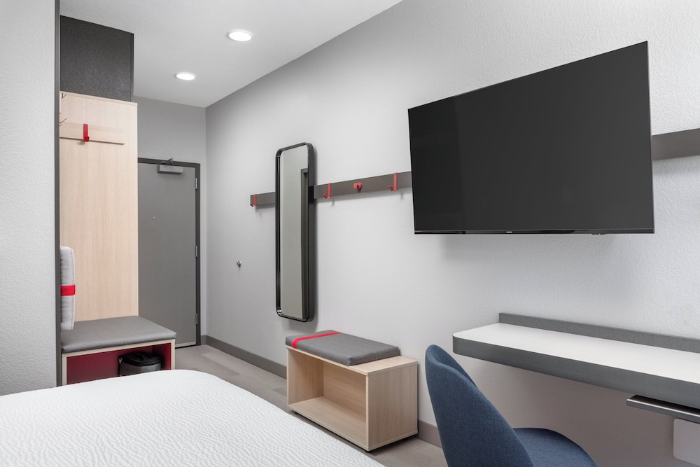 avid hotel North Platte by IHG - photo 19