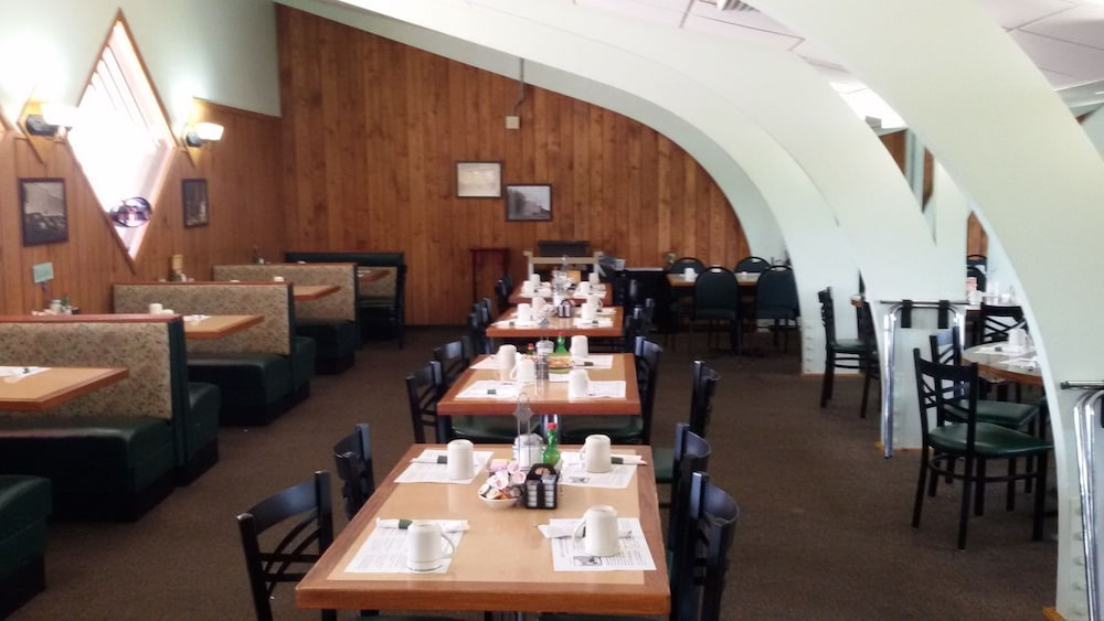 Knights Inn Stevens Point - photo 15