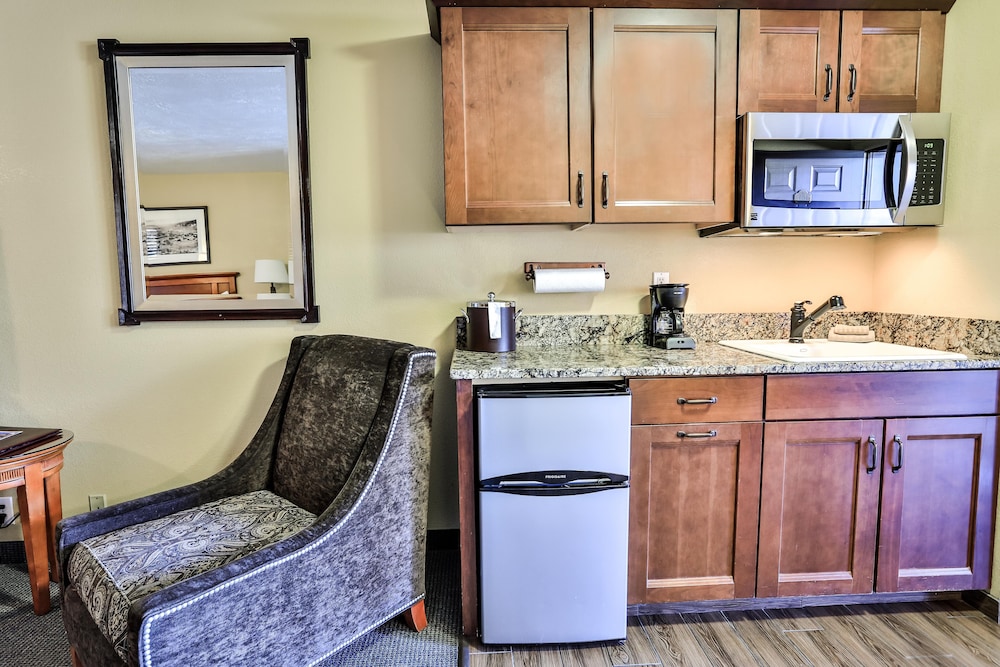 The Springs Resort & Spa - photo 17