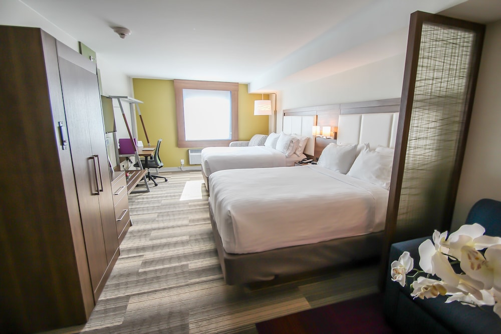 Holiday Inn Express & Suites Miami Airport East by IHG - photo 13
