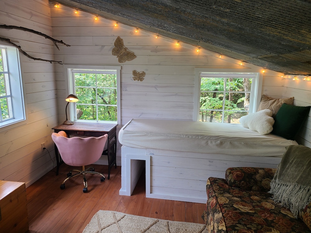 The Treetop Hideaways at Ruby Falls - photo 12