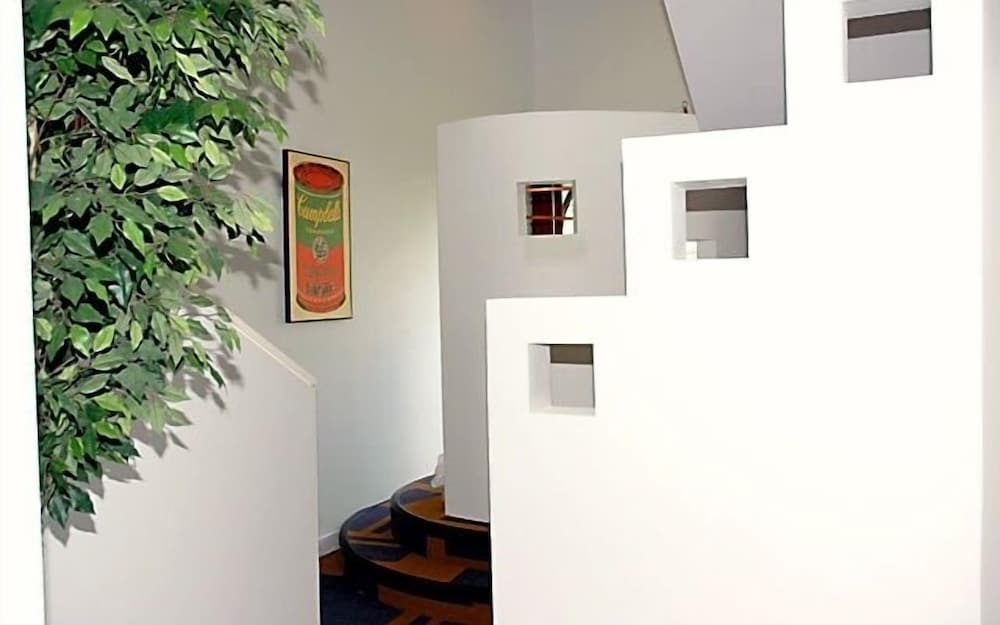 Chateau Avalon - photo 37