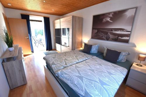2020 Bungalow Strandhüdde — 4-Star Luxury Hotel in Dahme, Germany