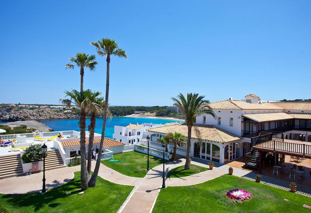 Aparthotel Seth Isla Paraiso in Mercadal, Spain