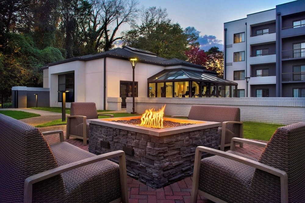 Courtyard by Marriott Rye - photo 36